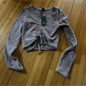 women’s cropped long sleeve sweater